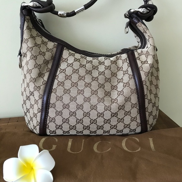 Gucci Handbags - 🔥Gucci Shoulder Bag 🔥💕🔥💕🔥💕🔥💕🔥💕🔥💕🔥💕
